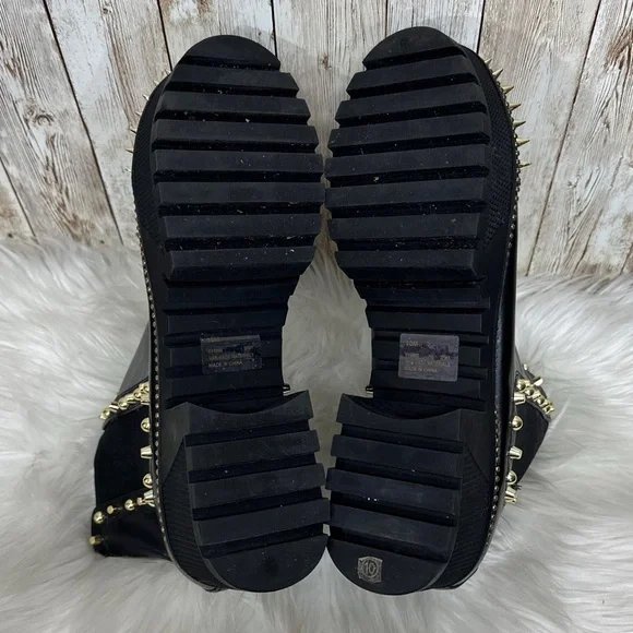 Cape Robbin Studded Spiked Chelsea Boots [S415] - Picture 8 of 12